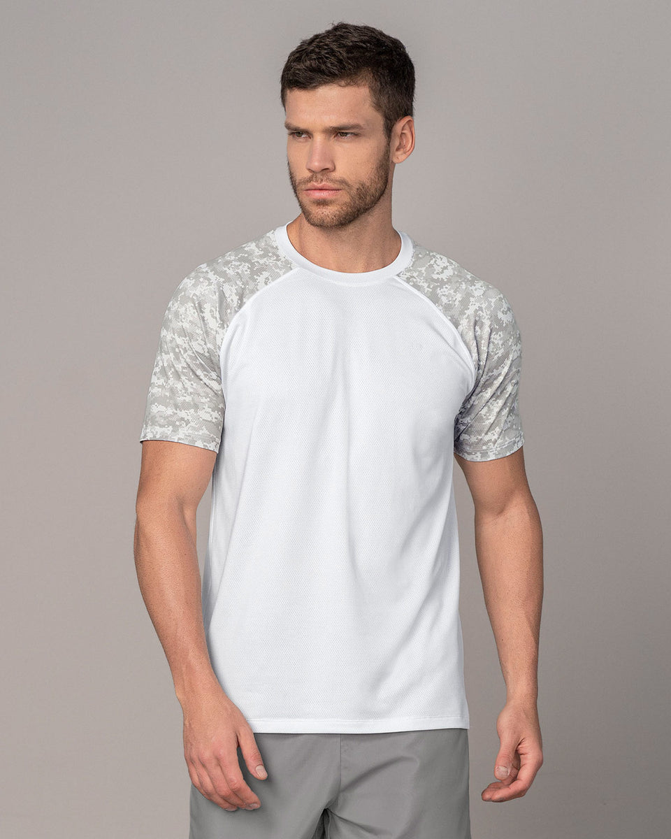 Camiseta deportiva con tela texturizada y transpirable