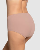 Panty clásico de control suave con toques de encaje en abdomen
