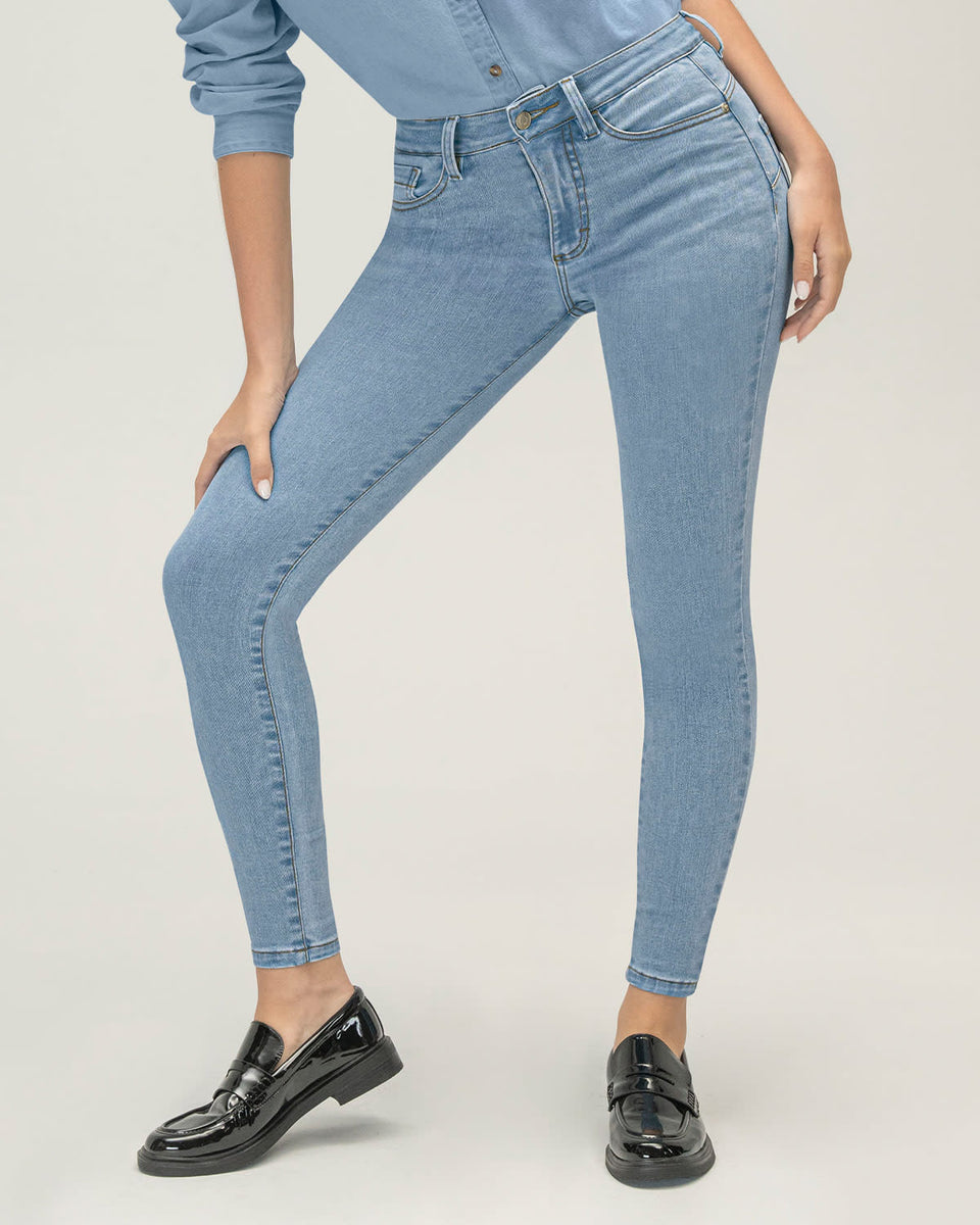 Jean skinny levanta glúteos
