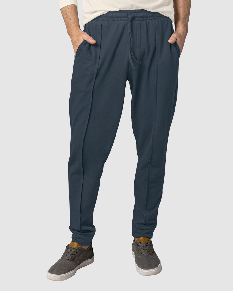 Jogger con cortes decorativos en frente