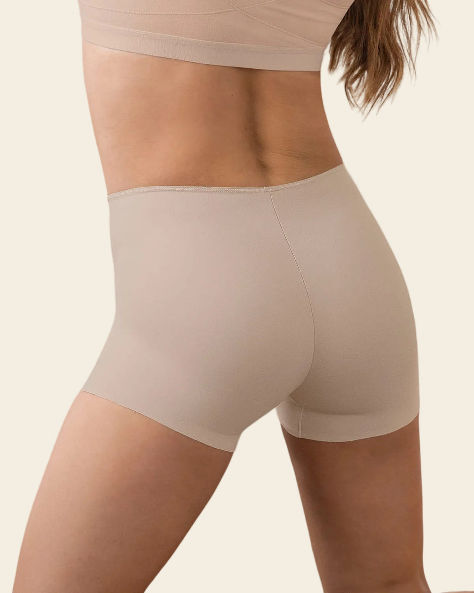 Panty tipo bóxer efecto invisible en piernas