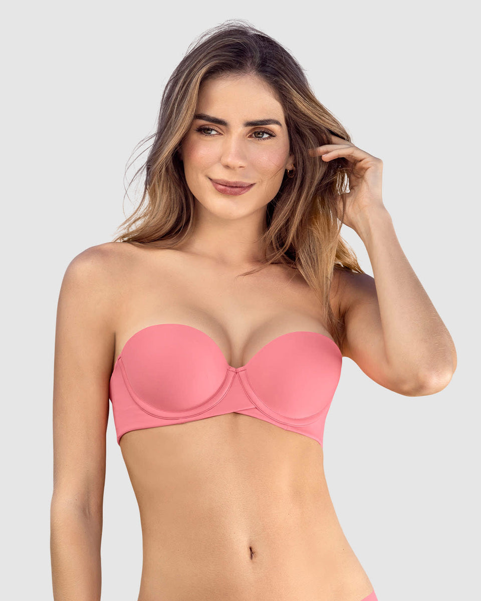 Brasier strapless de doble realce que aumenta dos tallas de copa