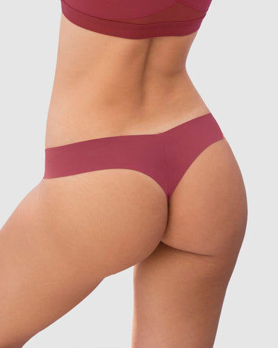 Panty brasilera invisible ultraplano sin elásticos y de pocas costuras#color_484-rojo-medio
