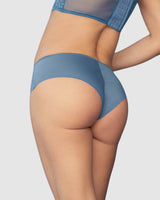 Sexy panty cachetero en tela ultraliviana con encaje#color_915-azul-medio
