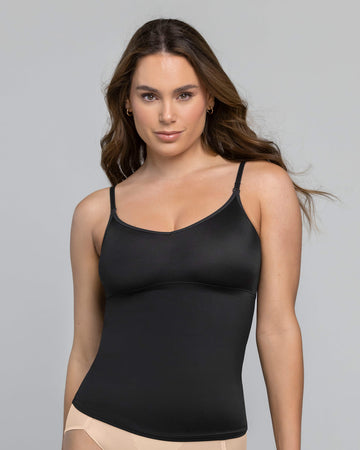 Camiseta de control de abdomen y espalda una figura moldeada al instante#color_700-negro