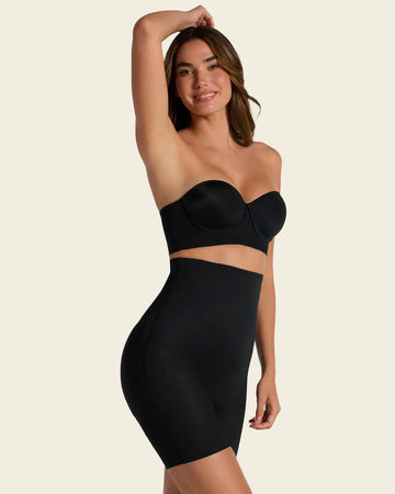 Short media pierna tiro extra alto, levanta glúteos#color_700-negro