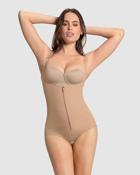 Faja body de control fuerte con cortes efecto levanta glúteos#color_801-cafe-medio