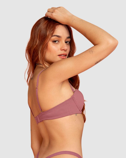 Brasier strapless con realce incorporado#color_b99-salmon