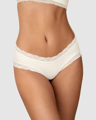 Panty hípster tiro medio en tela lisa y encaje#color_253-perla