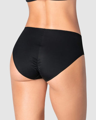Panty clásico alto en pierna con control moderado en el abdomen#color_700-negro