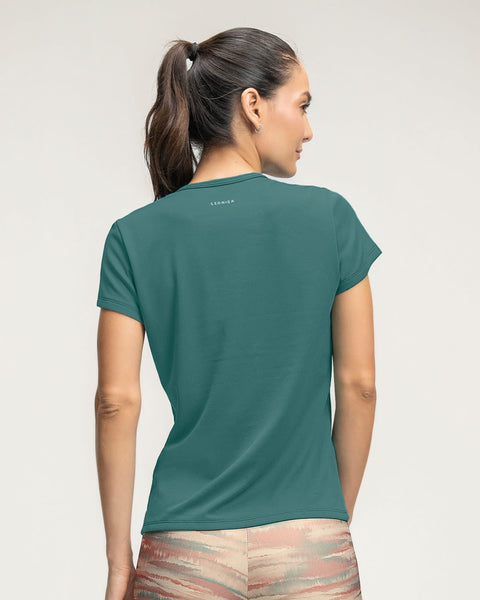 Camiseta deportiva de secado rápido y silueta semiajustada#color_632-verde-indigo