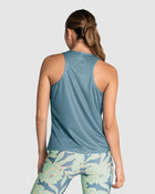 Camiseta deportiva de secado rápido y silueta semiajustada para mujer