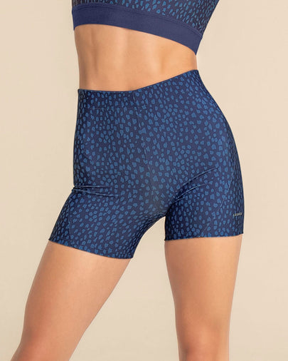 Short corto deportivo ajustado y ligero#color_589-estampado-azul