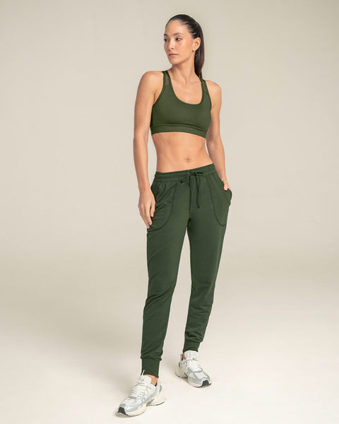 Jogger deportivo de silueta amplia con bolsillos#color_249-verde-oscuro