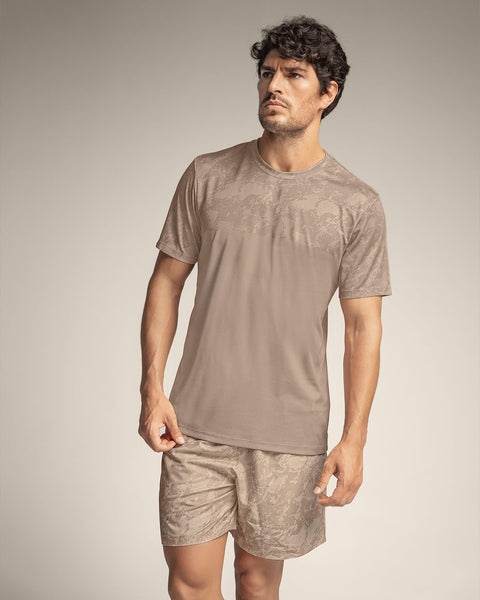 Camiseta deportiva masculina con tecnología de secado rápido#color_014-estampado-beige-medio