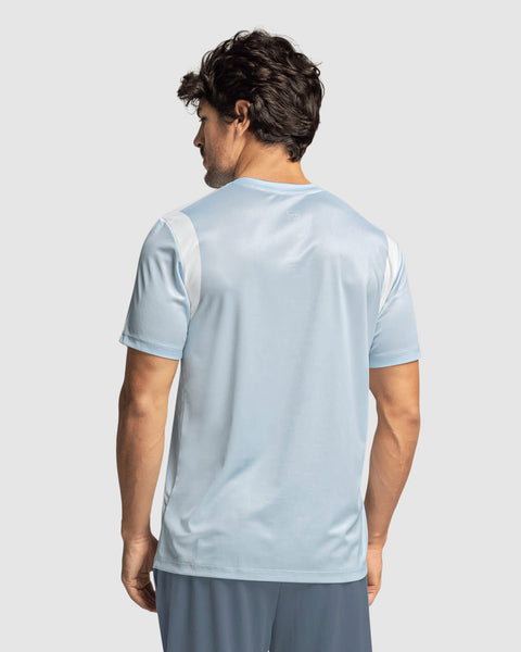 Camiseta deportiva masculina con tecnología de secado rápido#color_591-azul-claro