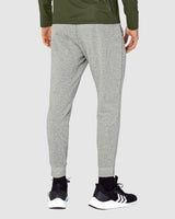 Jogger deportivo estilo sudadera con bolsillos laterales funcionales#color_732-gris-claro