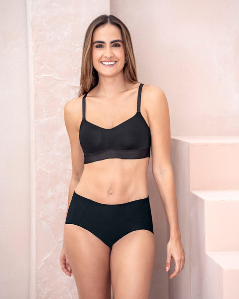 Brasier tipo top ultraliviano con copas internas fijas#color_700-negro