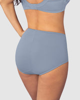 Panty clásico de control suave con toques de encaje en abdomen#color_517-azul