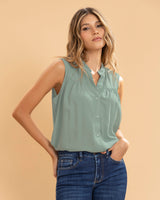 Blusa manga sisa con recogido en frente y botones  funcionales#color_601-verde-pastel