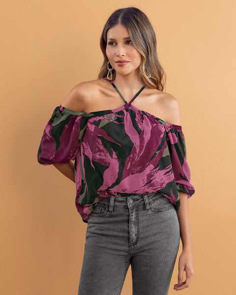 Blusa manga 3/4 de hombro caído y tiras en frente#color_001-negro-estampado-morado
