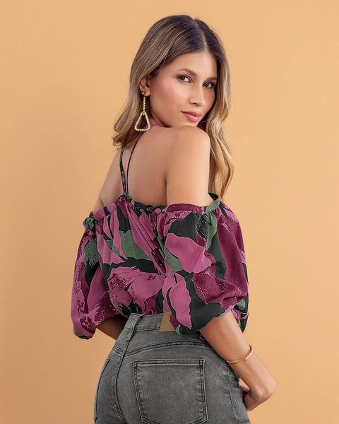Blusa manga 3/4 de hombro caído y tiras en frente#color_001-negro-estampado-morado