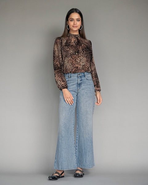 Camiseta estampada de mangas con volumen y transparencia#color_225-animal-print
