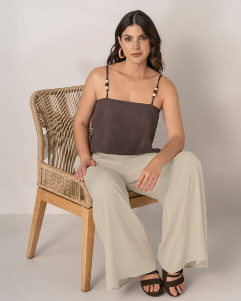 Blusa de tiritas con apliques en madera#color_800-cafe