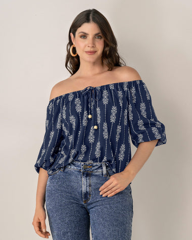 Blusa campesina manga 3/4 con efecto volumen#color_145-estampado