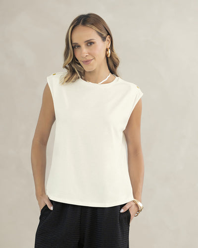 Camiseta manga sisa con tache en hombros#color_018-marfil