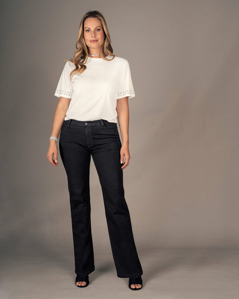 Blusa con piedras decorativas en mangas#color_018-marfil