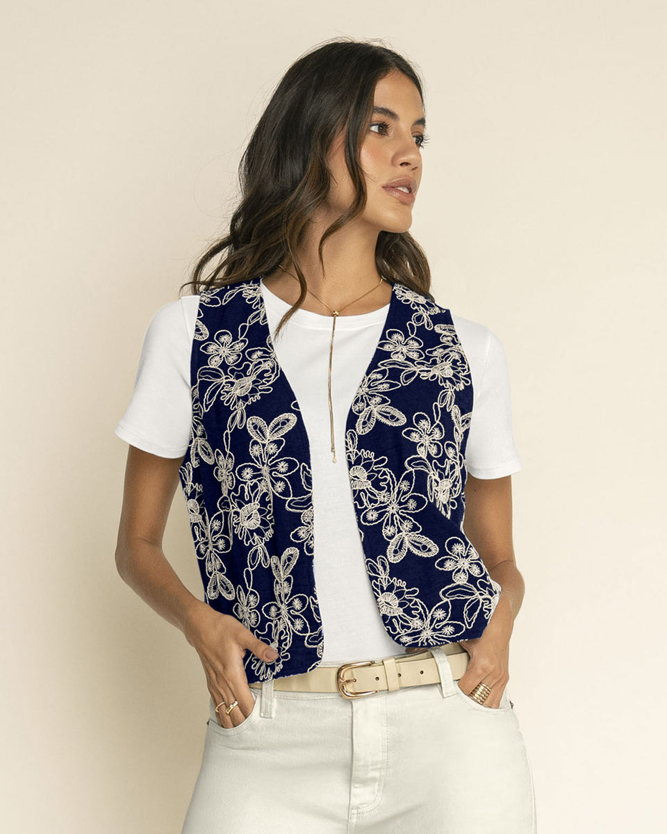 Chaleco manga sisa abierto en tela bordada