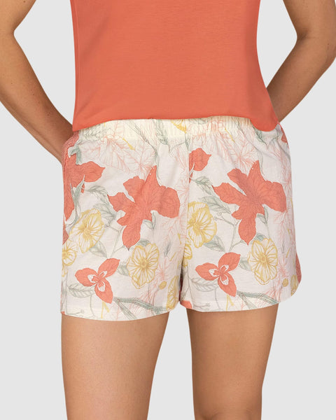 Short corto con encaje lateral#color_153-estampado-hojas-naranja