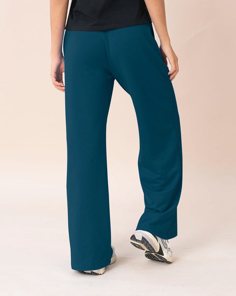 Pantalón tipo jogger con bota ancha#color_540-azul-navy