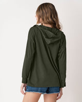 Saquillo largo con capucha y puños en la misma tela#color_a91-verde