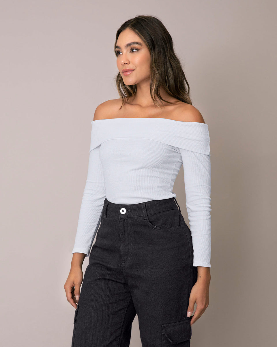 Camiseta strapless manga larga