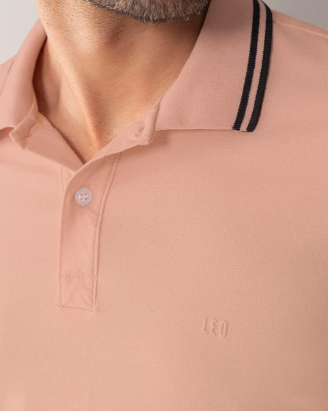 Camiseta tipo polo con cuello y mangas tejidas#color_958-rosado