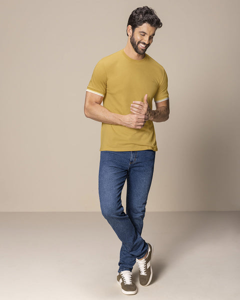 Camiseta cuello redondo manga corta#color_847-mostaza