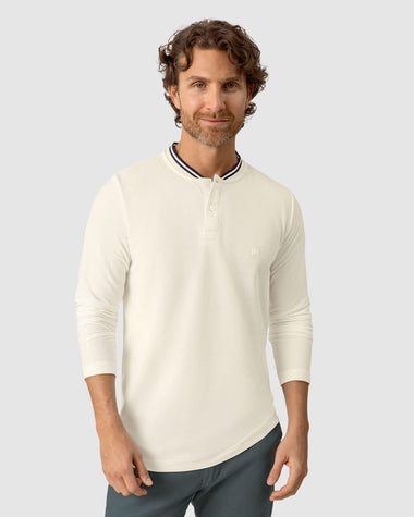 Camiseta manga larga con botones  funcionales  y logo en frente#color_018-marfil