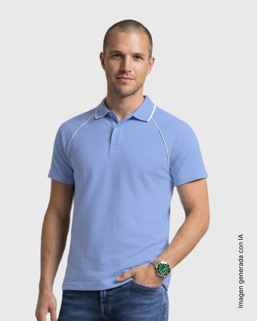 Camiseta tipo polo con detalles en contraste#color_c39-azul-claro