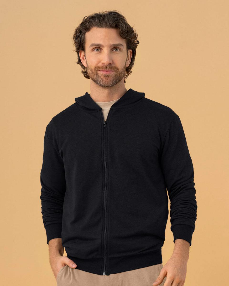 Buzo manga larga con capucha y cierre