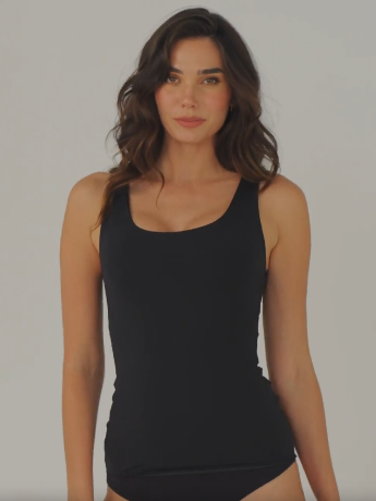 Camiseta de control moderado con doble capa en abdomen#all_variants