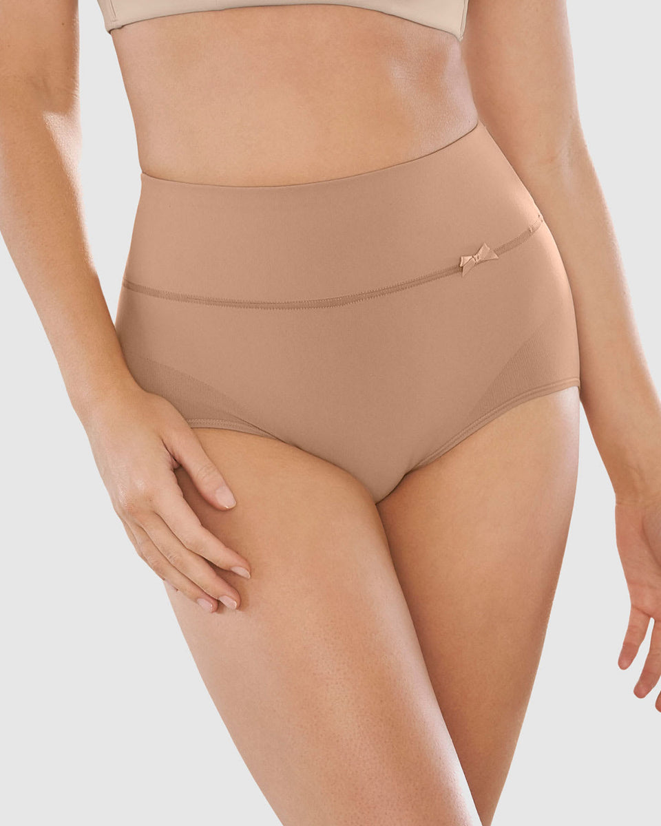 Panty faja de control suave alto en la cintura en skinfuse