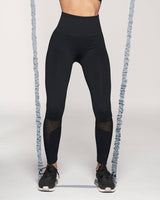 Legging deportivo de tiro alto sin costuras con fajón doble tela en cintura y mallas transpirables#color_700-negro