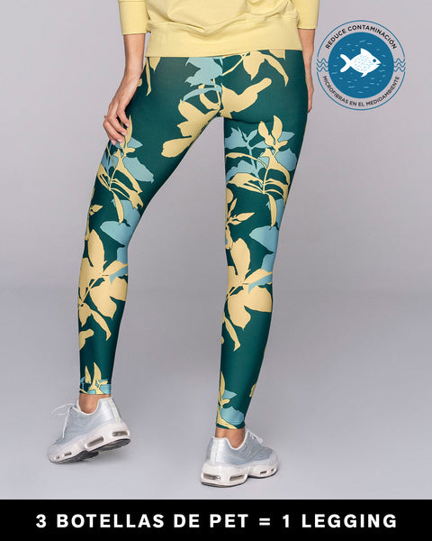 Legging de tiro alto control en abdomen y muslos en material pet reciclado#color_060-estampado-hojas-verde