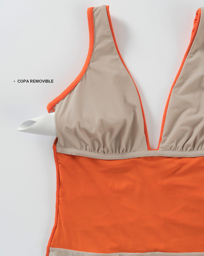 Traje de baño de control suave y con copas extraíbles y abdomen en tul#color_205-naranja
