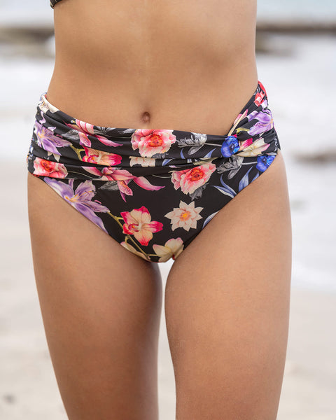 Bikini con panty de tiro alto tecnología bio-pet#color_701-estampado-flores-negro