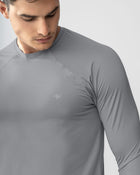 Camiseta deportiva de manga larga con acabado antibacterial para hombre