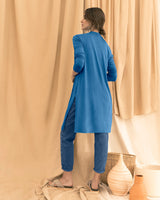 Saquillo con aberturas laterales#color_022-azul-medio