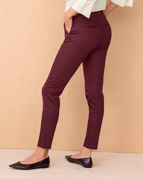 Pantalón skinny de tiro alto con bolsillos delanteros funcionales#color_349-vino